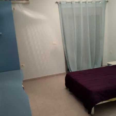 アパート Apartament-vlore-pavaresia